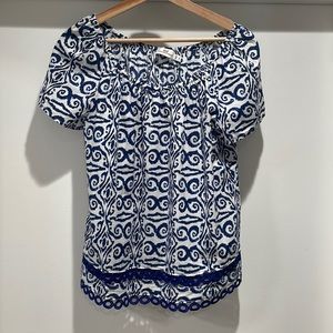 Vineyard Vines top, small